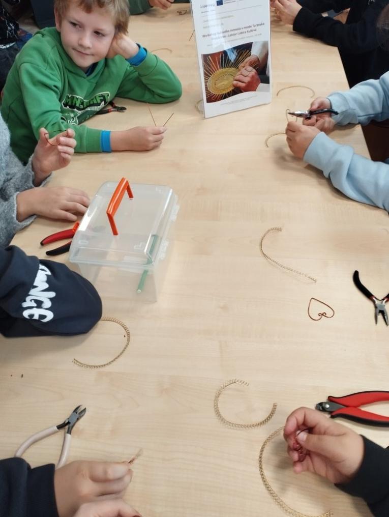 Fotografia z&nbsp;podujatia Medzinárodný workshop drotárstva