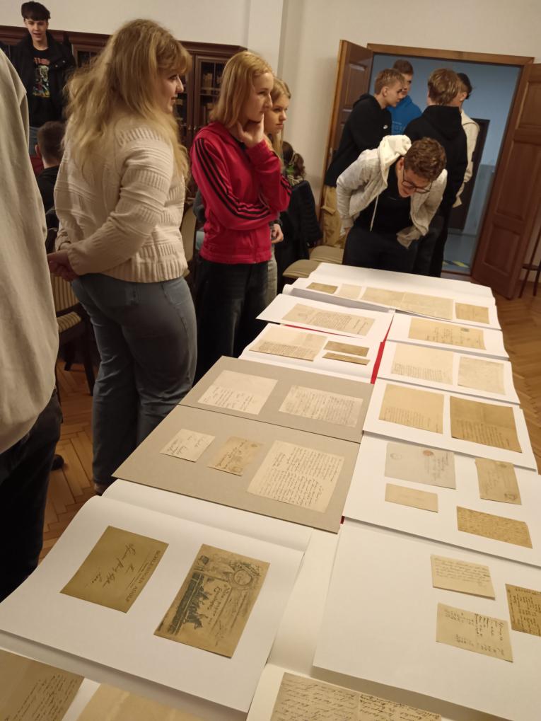 Fotografia z&nbsp;podujatia UMENIE ZACHRAŇOVAŤ KNIHY