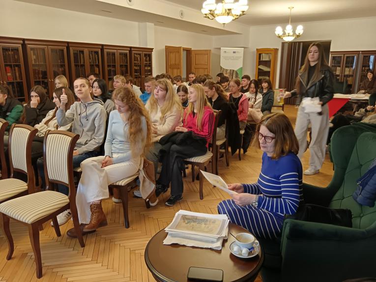 Fotografia z&nbsp;podujatia UMENIE ZACHRAŇOVAŤ KNIHY